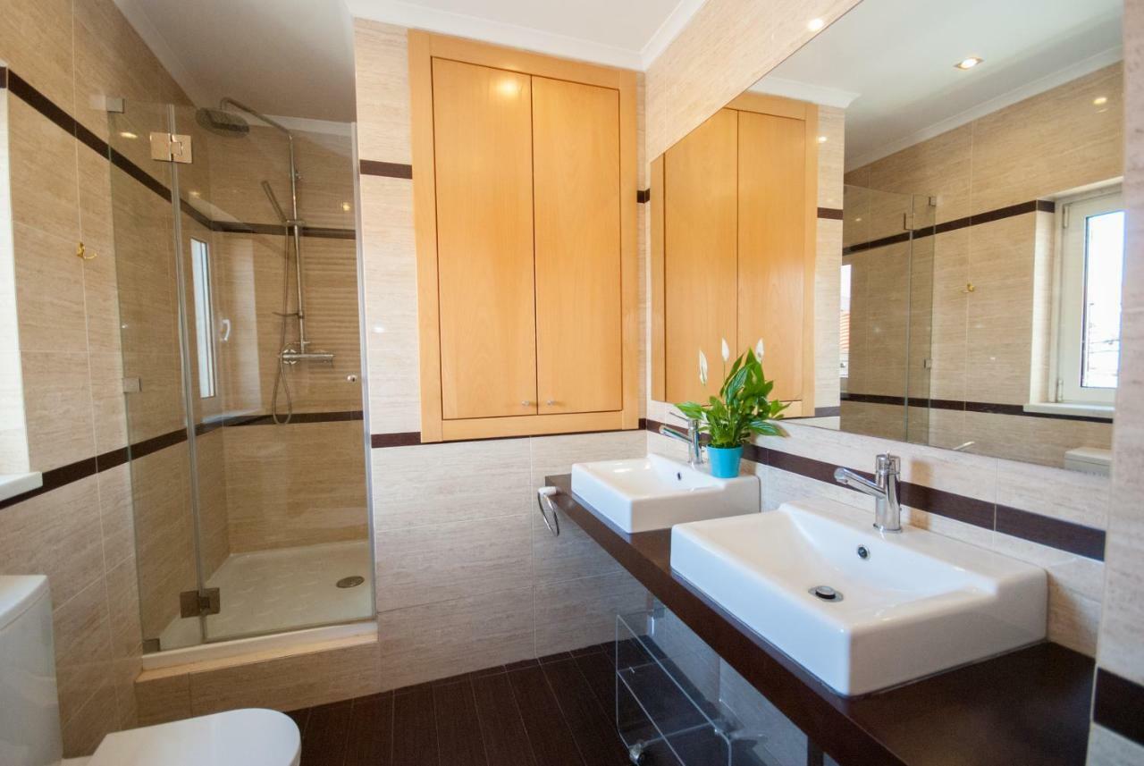 אלקבידצ'ה Binny'S House Cascais - Renting Rooms Not The Whole House מראה חיצוני תמונה
